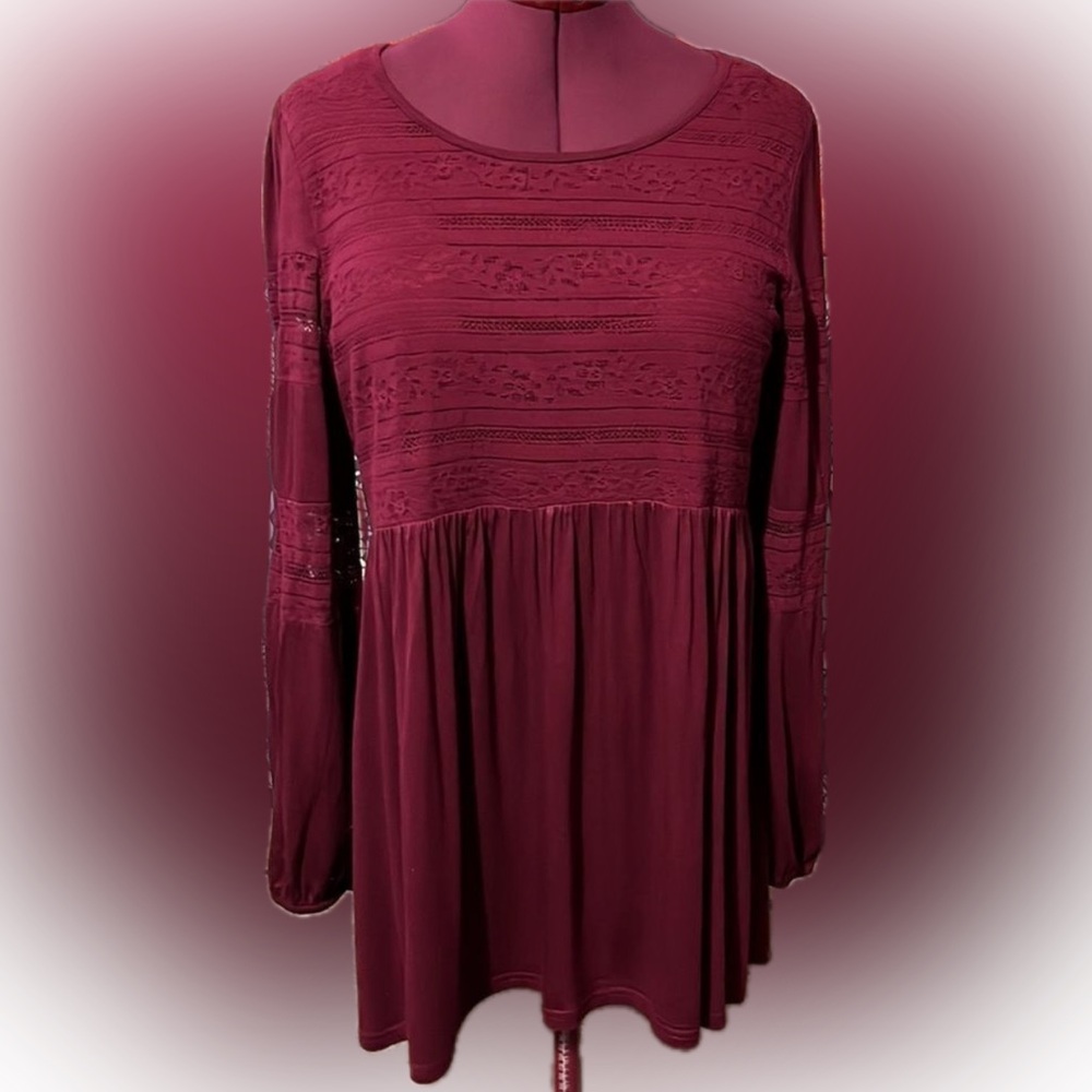 Suzanne Betro - Burgundy Lace Empire Waist Babydoll Top Long Sleeves Size Medium